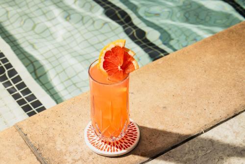 667599874 Kimpton Hotel Palomar Phoenix Cityscape by IHG