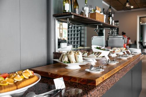 Mercure Sydney Parramatta - image 12