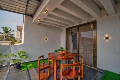 Luxury 3BHK Penthouse Near Candolim in Marra