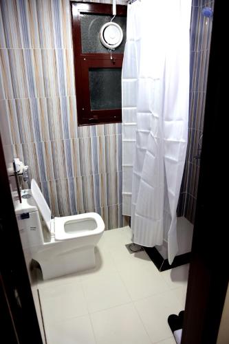 Tanha Park Hotel, Dubai (photo 2)