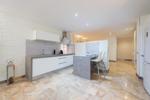 Suites Garden Loft Picasso - image 7