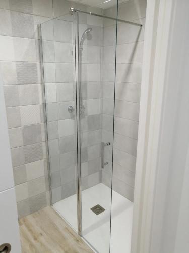 Centre de Roses 500 m de la plage appartement 6 personnes Rav in Montjoi