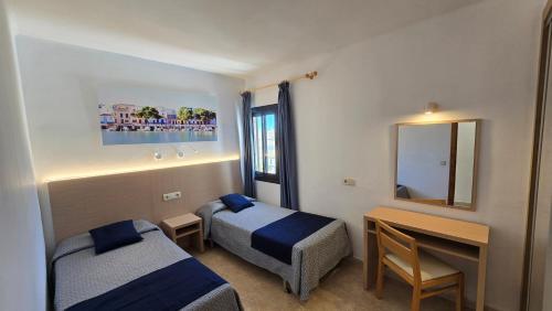 Marina Palmanova Apartamentos - image 11