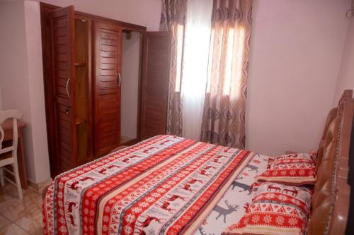 POUANGO Home POUANGO Home