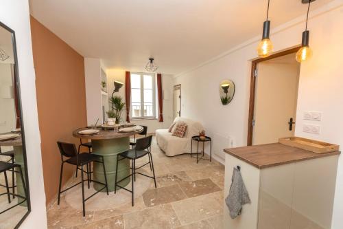 Suite Terre d'Ocre - Hypercentre - Wifi, Apt (foto 8)