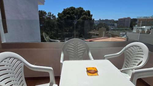 Marina Palmanova Apartamentos - image 4
