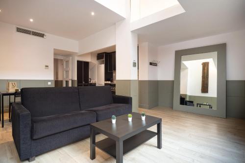 Superior Apartment image 9