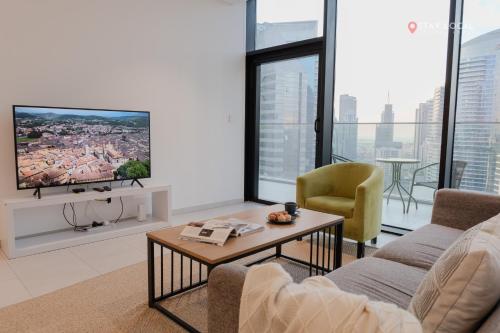 Downtown Dreams I Cozy 2BR Getaway I Iconic Full Burj Khalifa Views I Near Dubai Mall, Dubaj (zdjęcie 2)
