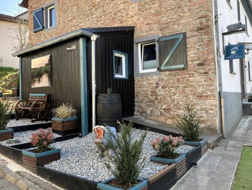 Aed, Happy Hippo Haus in Murlenbach