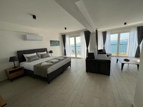 Double room, deluxe, sea view