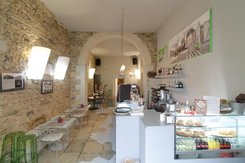 Al Postale 17 – Erice, CA