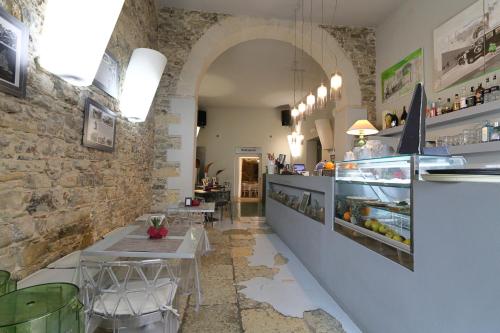 Al Postale 17 – Erice, CA