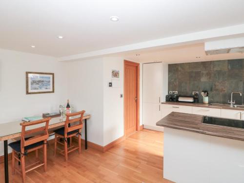 Old Chapel Scarborough - image 13