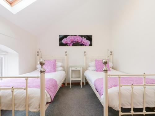 Old Chapel Scarborough - image 12