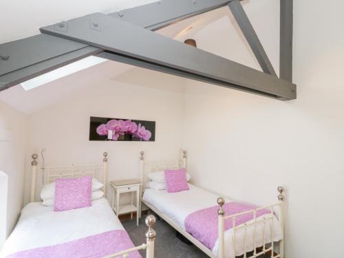 Old Chapel Scarborough - main image