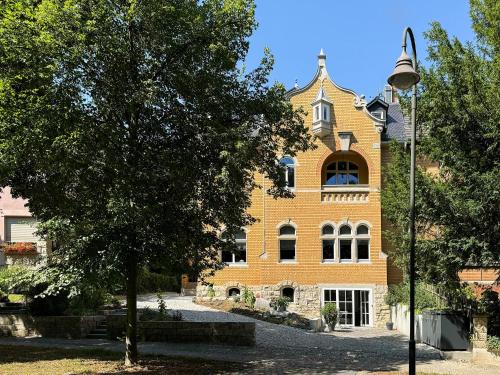 Weinvilla 1901 in Naumburg Saale, Deutschland