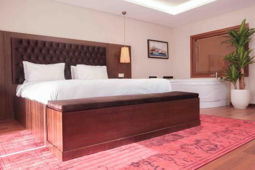 Phellos Suites - image 12
