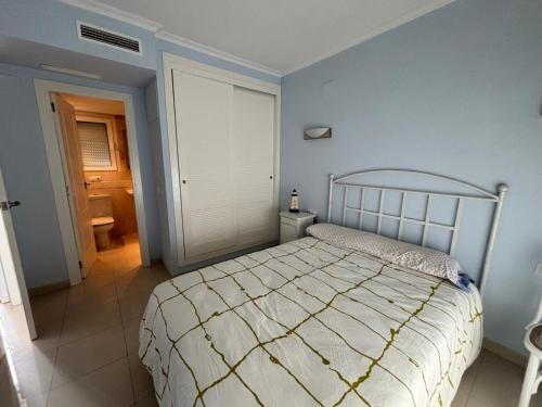 Apartment with Sea View image 5