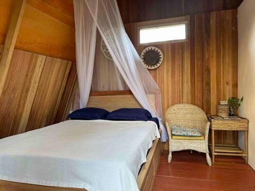 Išorė, Pamona, Namas, m²:  miegamieji: 1 vonios kambariai: 1
 (Bamboo House Dodoha Mosintuwu) in Tentena