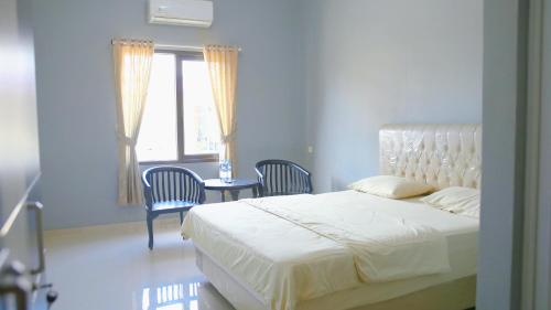 Cemara Guest House Syariah Kertajati in Majalengka