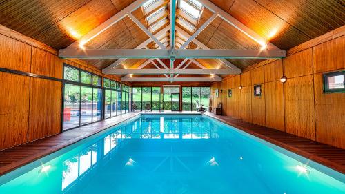 Guesthouse Domaine du Chalet in Chigny-les-Roses