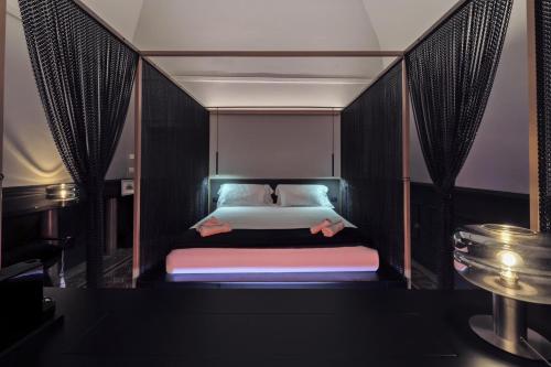 1 double bed