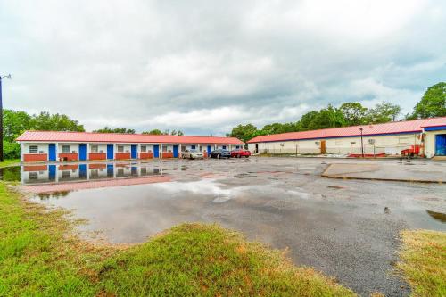 Bejárat, Budget Inn By OYO Palestine TX Hwy 79 in Palestine (TX)