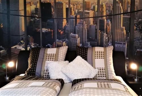 Superior One-Bedroom Apartment