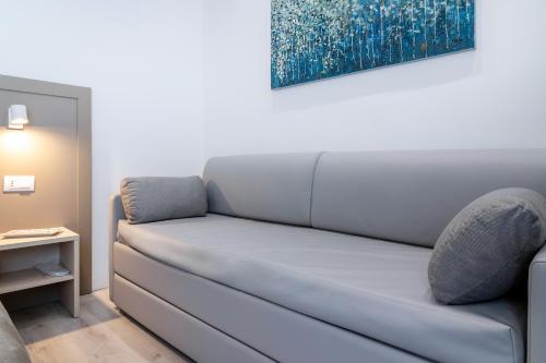 Double Room image 7