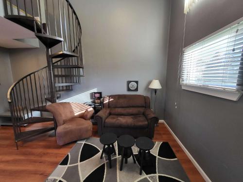 Suites On Chocolate - The Factory Suites On Chocolate - The Factory