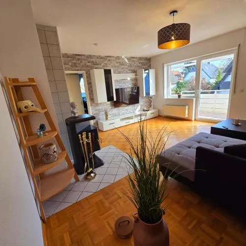 Große Dachgeschosswohnung in Löhne-Bad Oeynhausen in Löhne, Deutschland