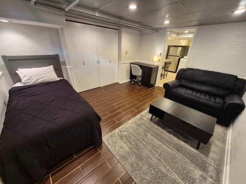 Suites On Chocolate - The Studio Suites On Chocolate - The Studio