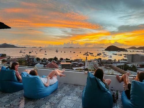 발코니/테라스, De Nata in 라부안 바조