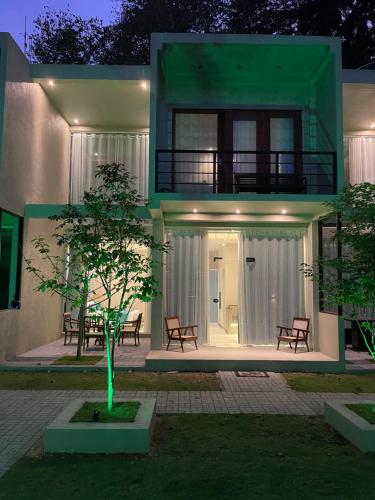 Hello Mirissa in 미리사