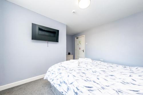 The Halfway House - image 2