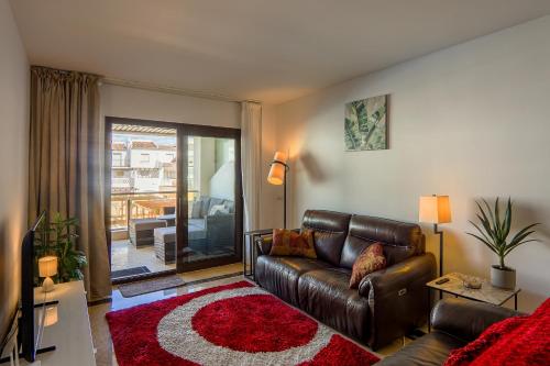 Beach side apartment La Duquesa - image 4