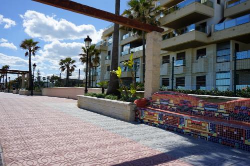 Beach side apartment La Duquesa - image 3