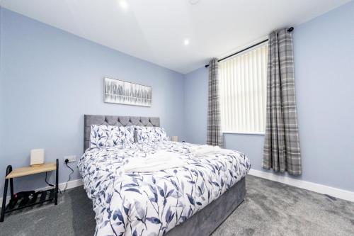 The Halfway House - image 6