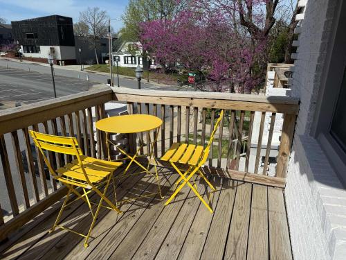 The Clementine - Monthly Rental - Walk Everywhere in Fayetteville, USA