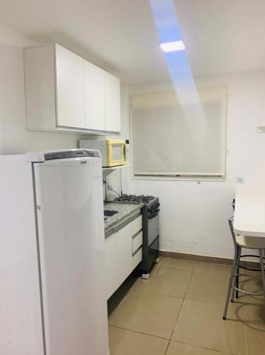 ห้องครัว, Apartamento mobiliado com 02 quartos no Tremembé Zona Norte SP (Apartamento mobiliado com 02 quartos no Tremembe Zona Norte SP) in เตรเมมเบ