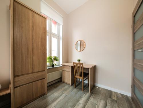 Wrocław Główny Comfort Apartment by BookingHost, Breslau (Foto 6)