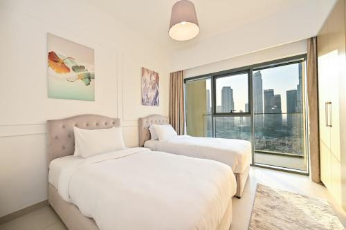 Burj Royale Full burj Khalifa and fountain View 2BR, Dubai (photo 7)
