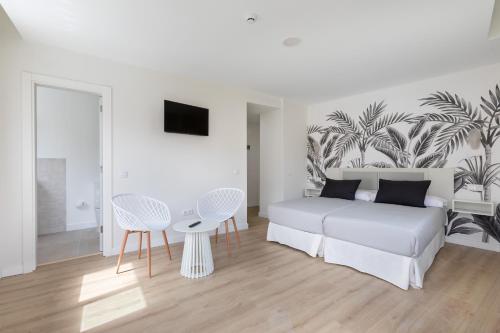 Hotel Boutique HC Maga Room Type - Triple Room with Balcony