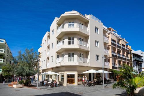 Unterkunft von außen, Hotel Maga in Teneriffa