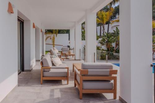 Villa with Private Pool image 9