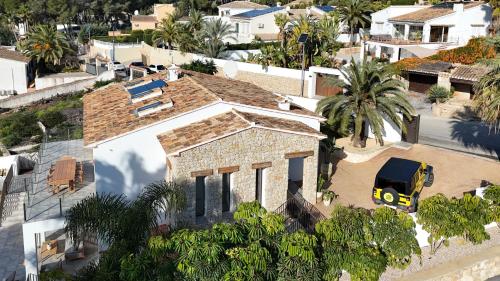 Villa with Private Pool image 6