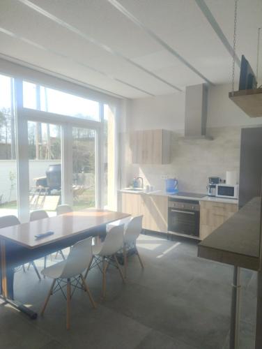 Konyha, Calm Stay in Teo