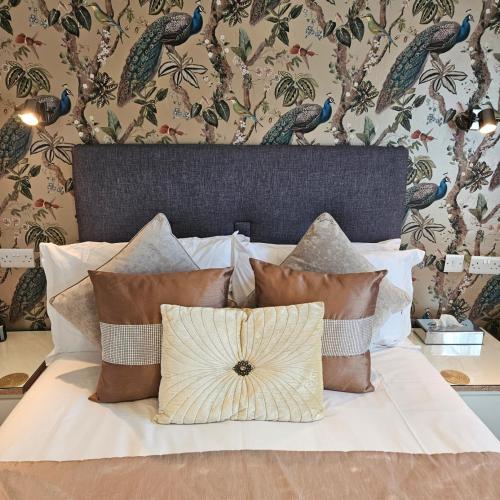 Double Room image 4