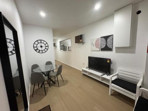 Chadstone Holiday Village in 歐克雷