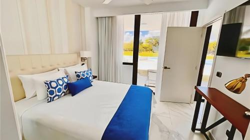 Cana Rock Star-Two apartments very close-Ground floor direct access to the pool